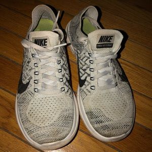 Grey Nike Flyknits!